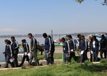 42 Range Officer Trainees from KFA Dharwad visit Dal Lake