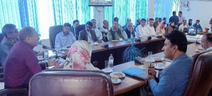 Registrar Cooperative organizes day-long Workshop on amalgamation of Cooperative Act in Srinagar