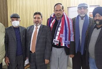 Will hit roads if admin continues to remain non-responsive towards public issues: Altaf Bukhari