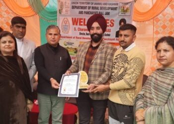 Dir Rural Sanitation lauds Panchayat Pallanwala for effective implementation of SBM-G