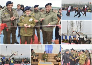 Police inaugurates Boys & Girls basketball tournaments in Pulwama