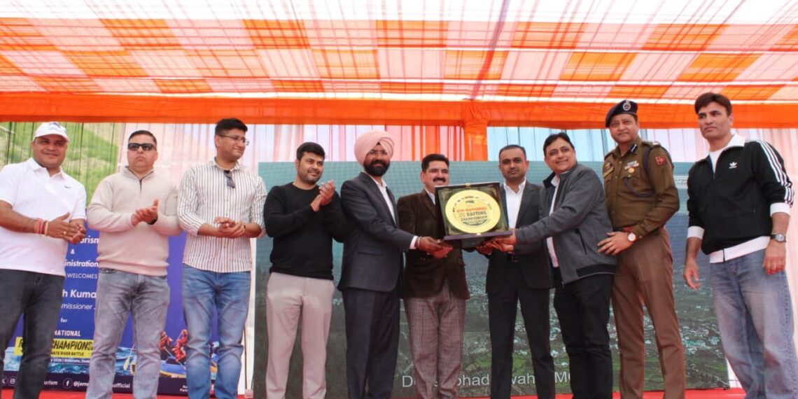 Div Com-(J) attends grand closing ceremony of 6th National Rafting Championship held at Shibnote, Doda   