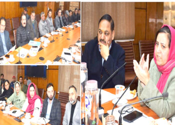 Sakeena Itoo reviews performance, functioning of School Education Deptt in Kashmir Divn