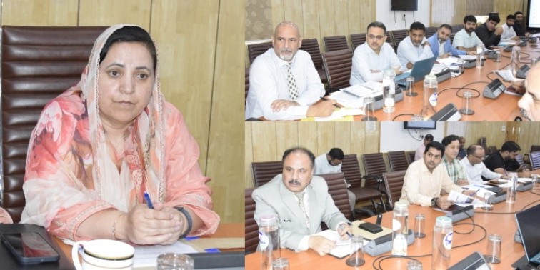 Sakeena Itoo reviews performance, functioning of J&K Medical Supplies Corporation Limited