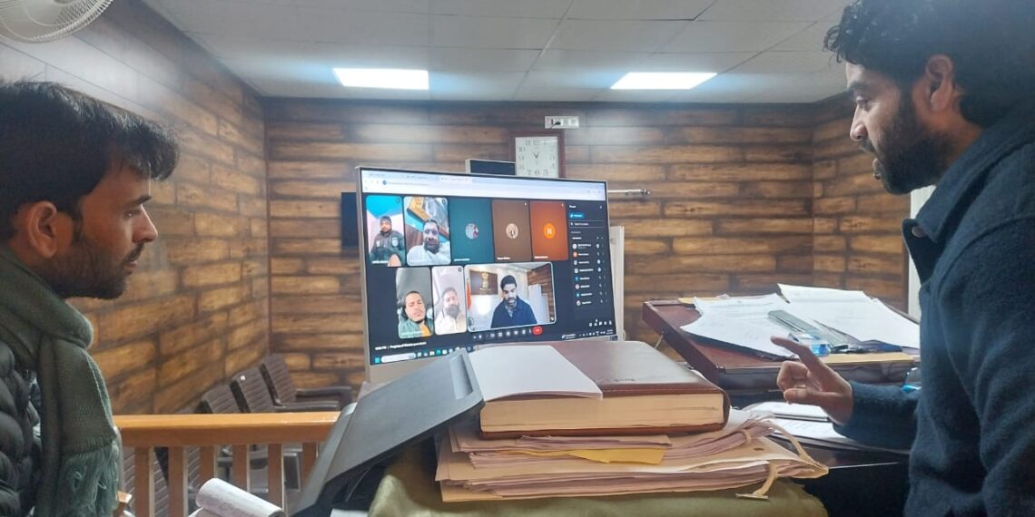 SDM reviews working of Mission Yuva Doots in Thathri