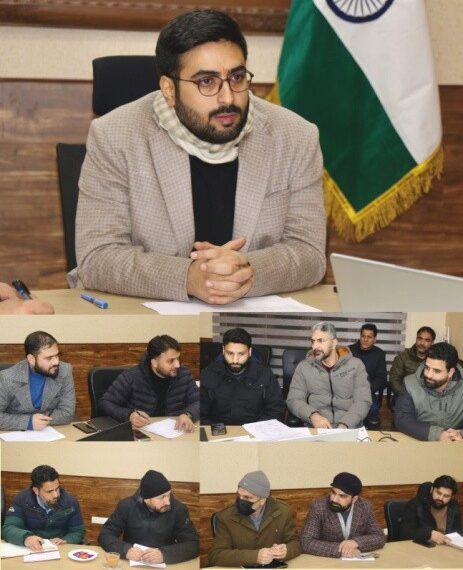 DC Srinagar reviews progress of digitization of Rev records in the Distt