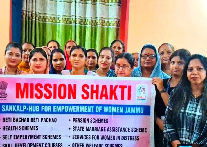 Mission Shakti organizes Gender Sensitisation Prog in collaboration with JKRLM at lower Barnai