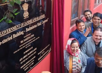 Sakeena Itoo addresses Platinum Jubilee celebrations of Shaheed Himayun Muzzamil Memorial GDC Anantnag