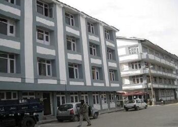 SMC adheres to guidelines, financial norms: Comr