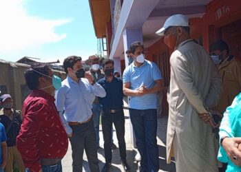 SMC starts vaccination drive in Srinagar city