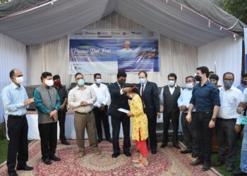 SMC organises “Panun Dal  Fest” for cleaner Dal Lake.