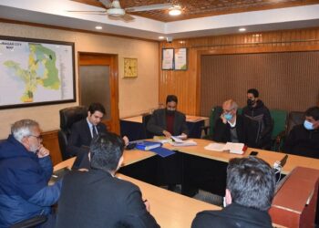 SMC Commissioner holds review meet with legal and enforcement wings
