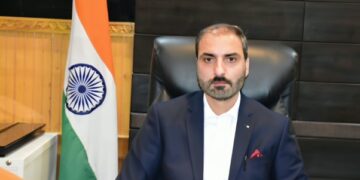 City Municipal Commr Srinafar chairs Meeting on Winter Preparedness, Directs robust Civic Services