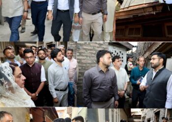 DC Srinagar reviews renovation works at Narayan Temple Bulbul Lanker under Heritage Conservation scheme
