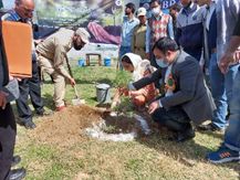Secy DLSA G’bal inaugurates Plantation Drive at Faculty of VS&AH SKUAST, Shuhama