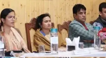Secy Mining visits Kupwara, chairs mega Public Darbar, e-Inaugurates several dev projects