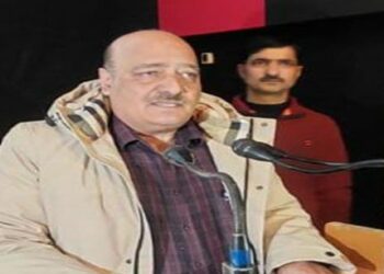Sheikh Fayaz convenes mega public darbar at Handwara, assesses public grievances