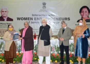 Union Fin Minister Sitharaman interacts with JK’s Women Entrepreneurs in Srinagar