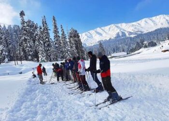 2nd batch of Ski course sponsored by tourism deptt begins