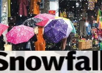 Amid fresh snowfall in Kashmir morning flights delayed on 2nd consecutive day