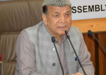 Speaker engages with Media persons in Pre-Assembly session talks