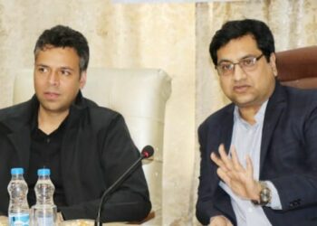 LS Election 2024: EO reviews Election preparedness in Srinagar Lok Sabha Constituency