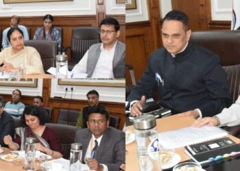 Srinivas sets priorities for reducing compliances, making deregulations