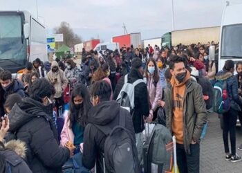 Indian Embassy in Ukraine tells stranded nationals to leave Kyiv urgently as conflict escalates