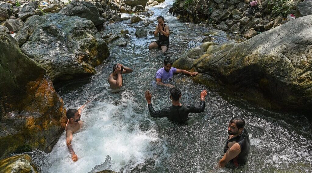 Srinagar Sizzles At 35°C, Registers Third-Highest Day Temp In July Since 2016