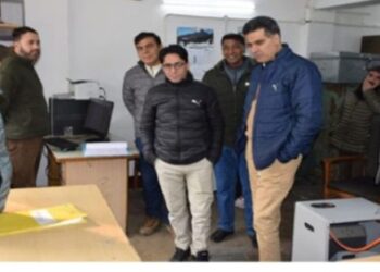Syed Shahnawaz Bukhari assumes charge of Jt. Dir Inf-K