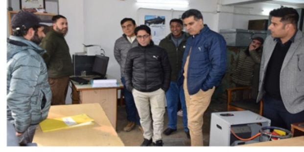 Syed Shahnawaz Bukhari assumes charge of Jt. Dir Inf-K
