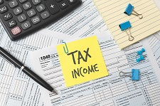 28K J&K Govt Employees Under I-T Dept Scanner For Claiming Bogus Refunds