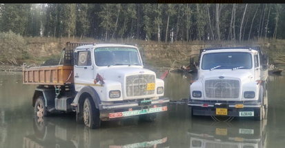 Two Tippers Seized for Illegal Mineral Extraction in Hatiwara: Police