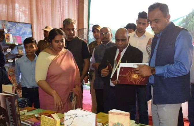 3-day Tawi Sahitya Lok Utsav begins at Abhinav Theatre Complex, Jammu