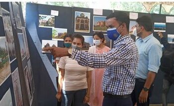 Mera Jammu Mere Jharokhe Se: Tourism Directorate hosts photo exhibition, painting competition at Octroi Post