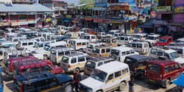 Transport Strike Paralyzes Kashmir Over Smart City Bus Expansion Plan