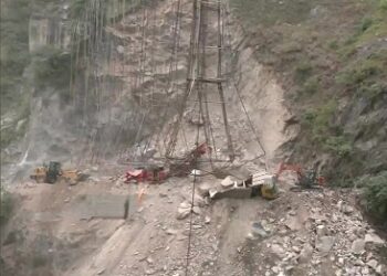 Part of under-construction tunnel in J&K collapses; 3 labourers rescued, 10 still trapped