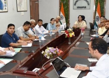 DC Udhampur reviews progress of Mission YUVA implementation