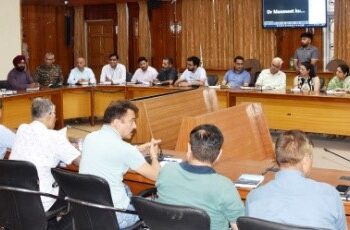 I-Day arrangements discussed at Udhampur