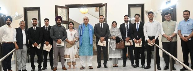 UPSC Civil Services Qualifiers from Jammu call on LG