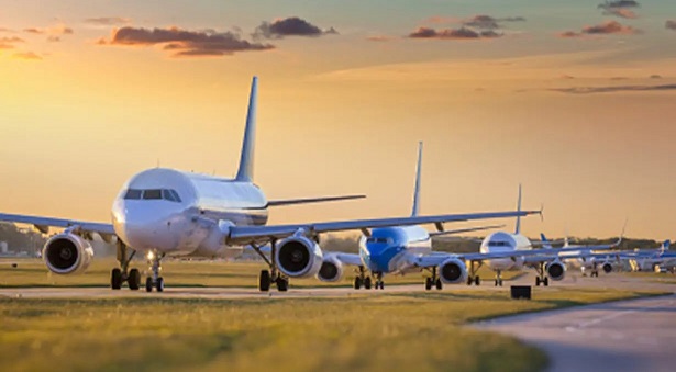 US flights grounded in massive chaos after system failure