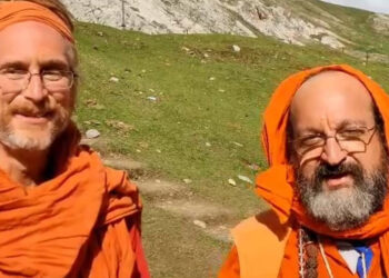 Spirituality Knows No Boundaries | 2 US Nationals Undertake Amarnath Yatra In Kashmir