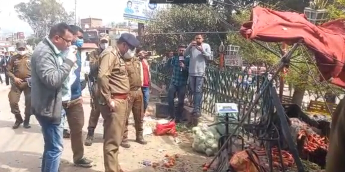 1 killed, 13 injured in blast outside distt court complex in Udhampur town: Officials