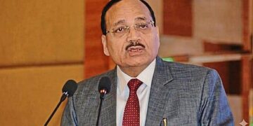 Unemployed ‘Youngsters Like Cockroaches’ Become Media, Activists; Attack System: CJI
