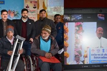 Union Minister e-distributes appliances among PwDs