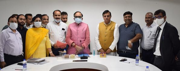 Union Minister of Heavy Industries visits Kathua