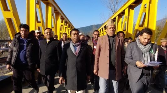 Union MoS Ramshwar Teli visits Kupwara, Inaugurates dev projects