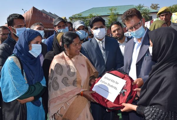 Union MoS Social Justice & Empowerment visits Bandipora, E-inaugurates various projects