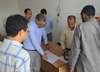 Union Secy, Food & Public Distribution visits J&K, Takes review of FCS&CA Dept, FCI