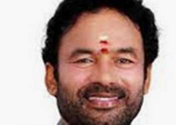 Record surge in tourism in JK, some politicians also enjoying in Valley now: Union minister Reddy